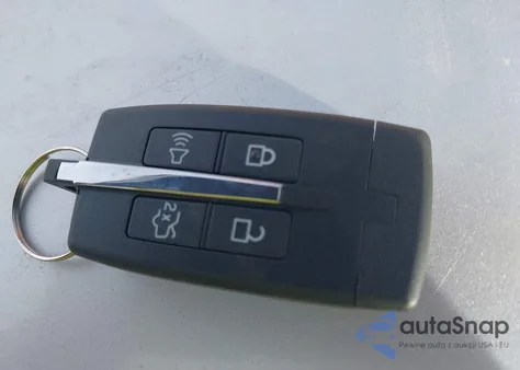 2011 Ford Taurus Limited z USA, uszkodzony, nr VIN 1FAHP2FW0BG102422